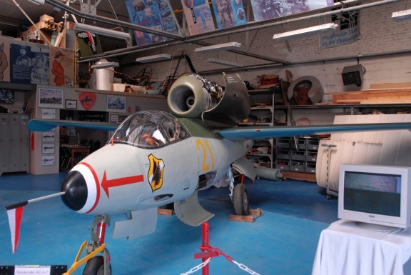Heinkel He 162 "Volksjäger"